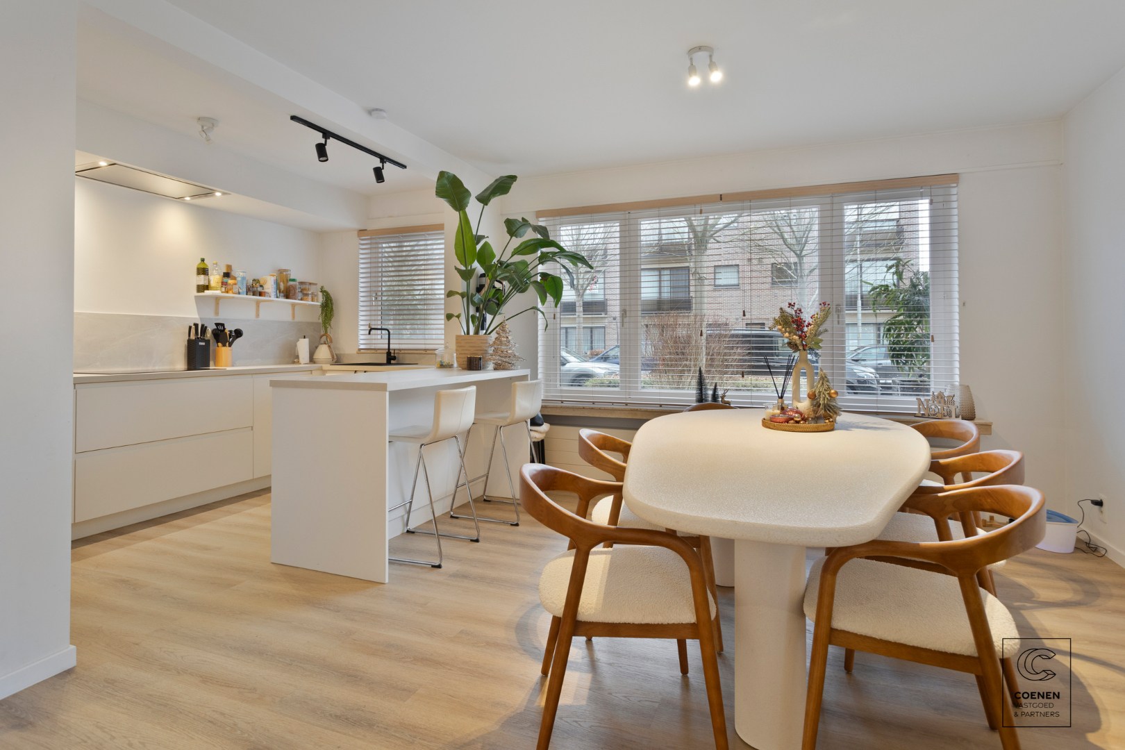 Appartement à vendre à Brasschaat avec 3 chambres - photo 1