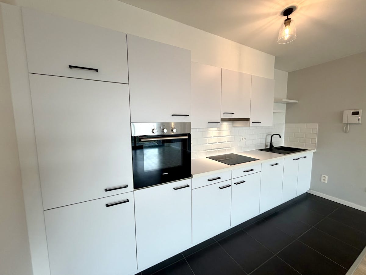 Appartement à louer dans le centre de Hasselt, près de la gare - photo 4