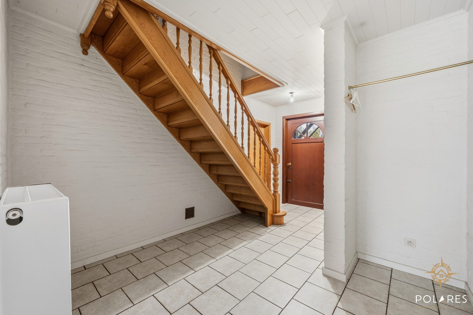 Spacious family home in a green environment - photo 4