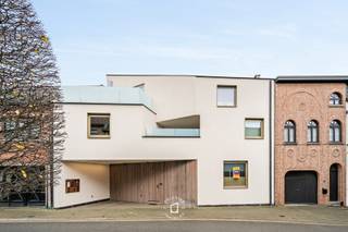 Welkom in Residentie ‘Better Living’. De perfecte combinatie van superieure woonkwaliteit, rust en bereikbaarheid. Dit gelijkvloers app. met...