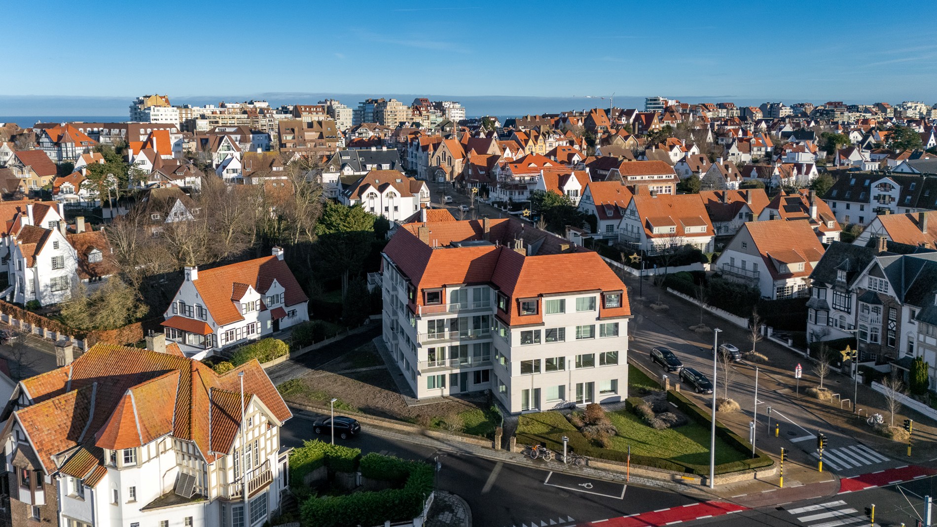 Uitzonderlijk hoekappartement (146m²) nabij zee en strand - foto 2