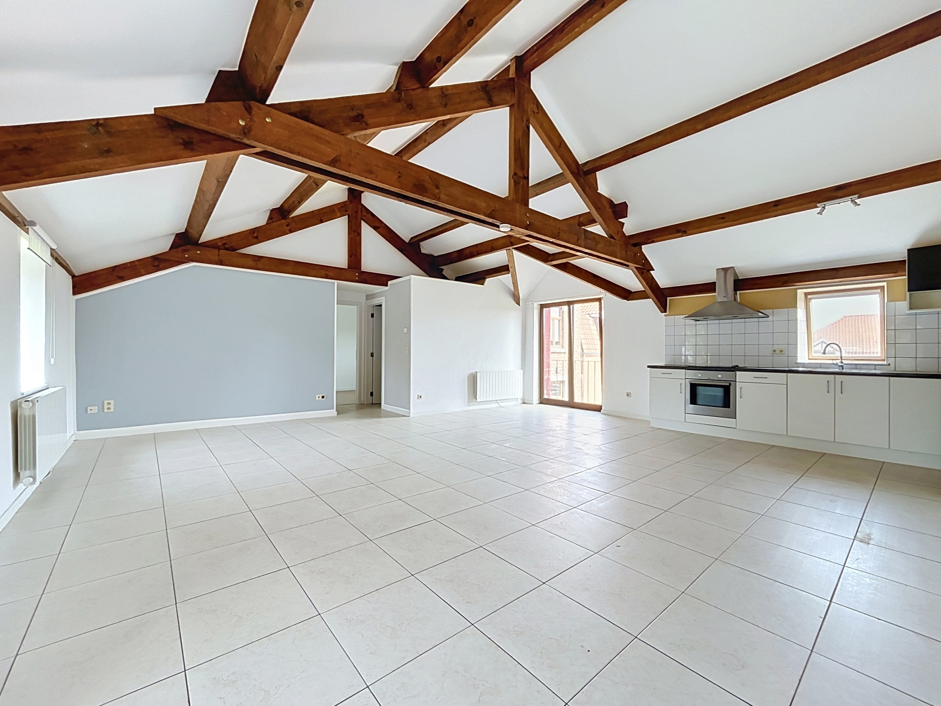 Appartement te huur in Hannut met 2 slaapkamers - foto 1