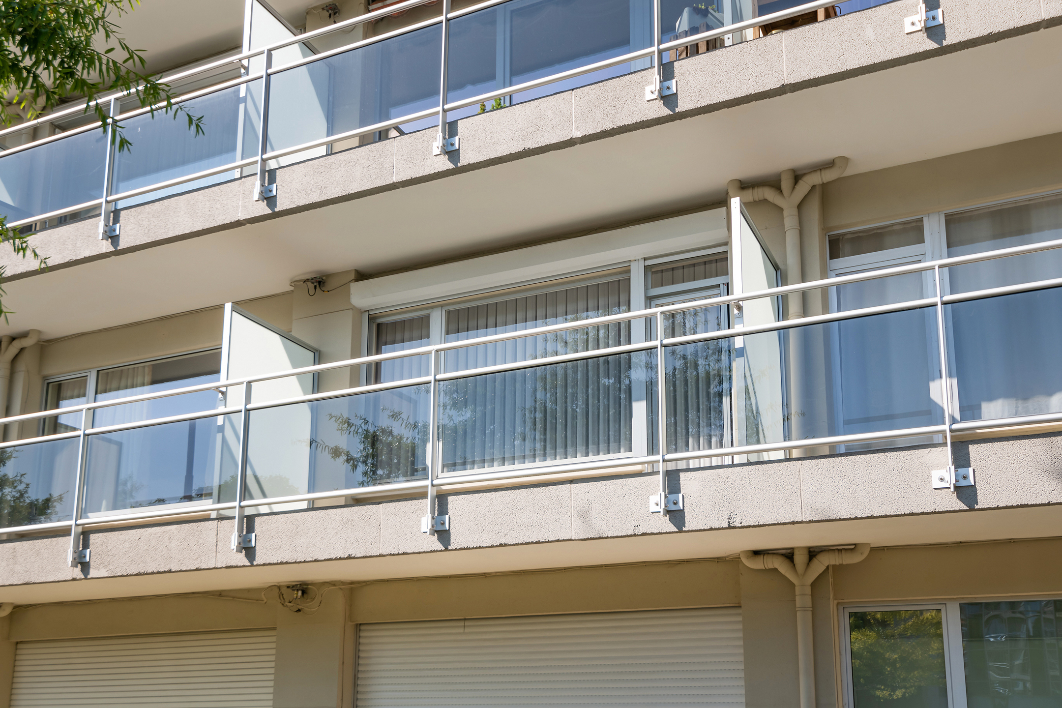 3 slpk app met 2 terrassen + garage - foto 2