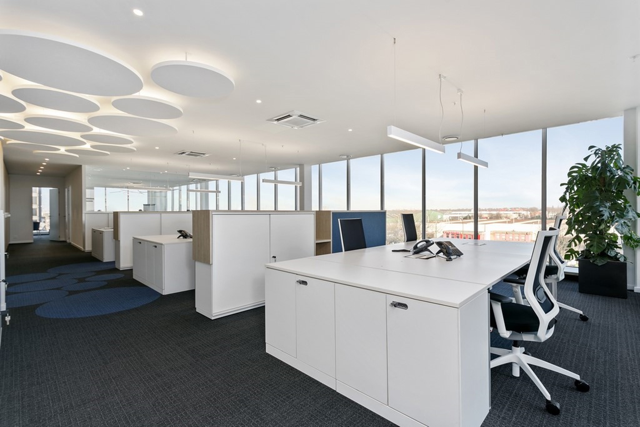 Commercial à louer à Anvers - photo 4