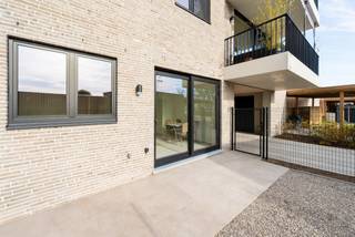 Découvrez ce magnifique appartement BEN de plain-pied dans le calme et verdoyant Oosteeklo. L'appartement est spacieusement aménagé et dispose...