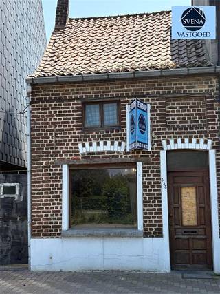 RENOVATIEPROJECT GELEGEN AAN VAKANTIEDOMEIN DE GAVERSVraagprijs : 99.000euro.De woning dient compleet gerenoveerd te worden en is vandaag ingedeeld...