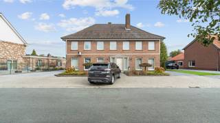 Welkom op de Spoorwegstraat 11A te As.Dit ruim en verzorgd appartement is gelegen in een rustige woonomgeving in Niel-bij-As.Alle nodige...