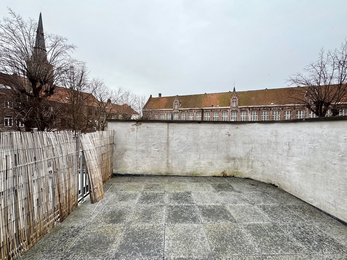 Appartement te huur in Brugge met 1 slaapkamer - foto 4