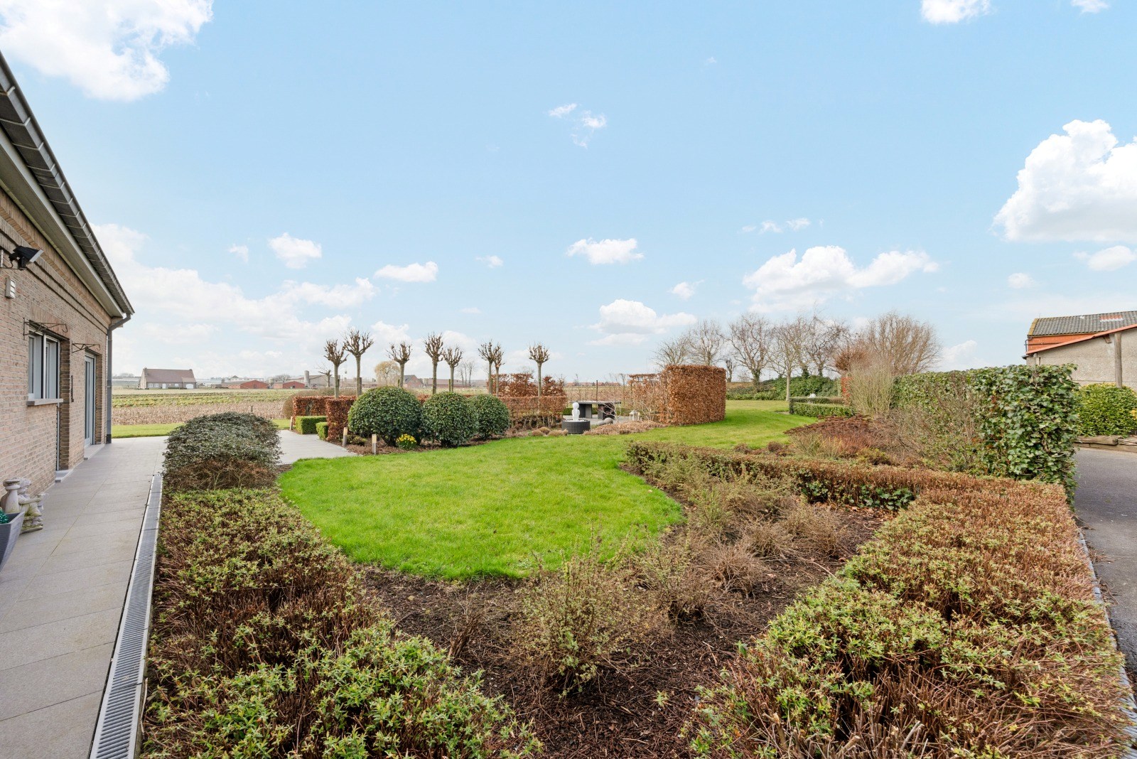 Ruime gezinswoning met tuin te huur in Westrozebeke - foto 4