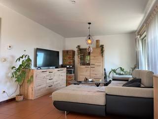 Dit instapklare appartement op de eerste verdieping is rustig gelegen op korte afstand van het strand en omgeven door een aangename woonomgeving.Bij...