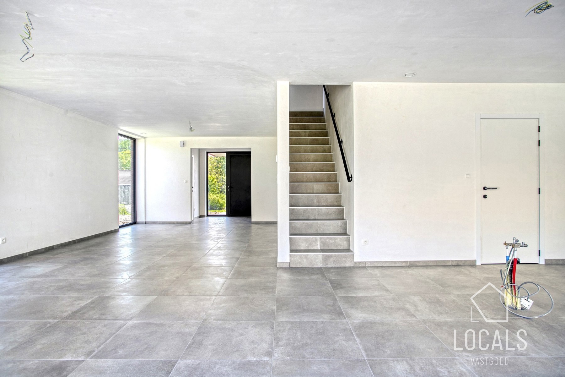 Ruime HOB met garage, tuin & 3 slaapkamers op toplocatie! - foto 3