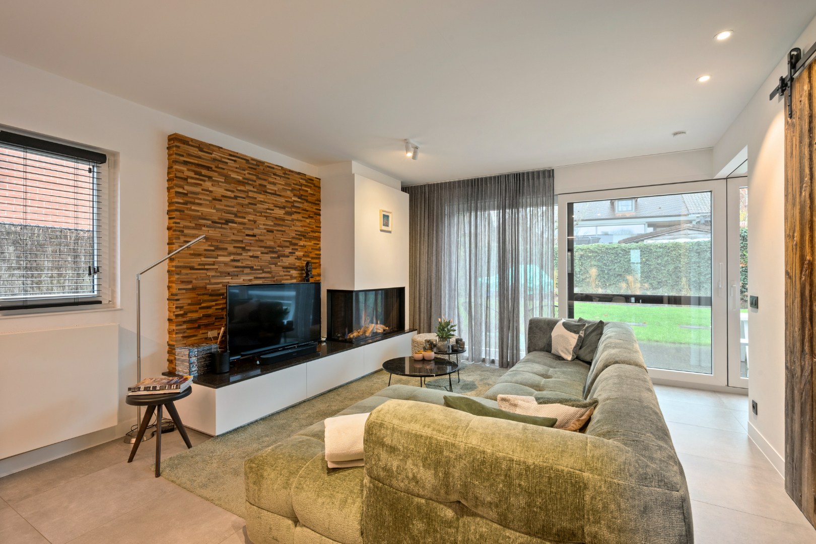 ENERGIEZUINIGE HALFOPEN BEBOUWING MET EPC A, 3-4 SLPKS, GARAGE, OPRIT EN TUIN IN RUSTIGE WIJK - foto 5