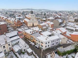 Situation au cœur d'Oudenaarde, à proximité du domaine naturel Het Spei, cette maison se trouve dans un endroit calme à distance de marche...