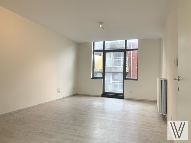 Gerenoveerde appartement te Izegem - foto 2