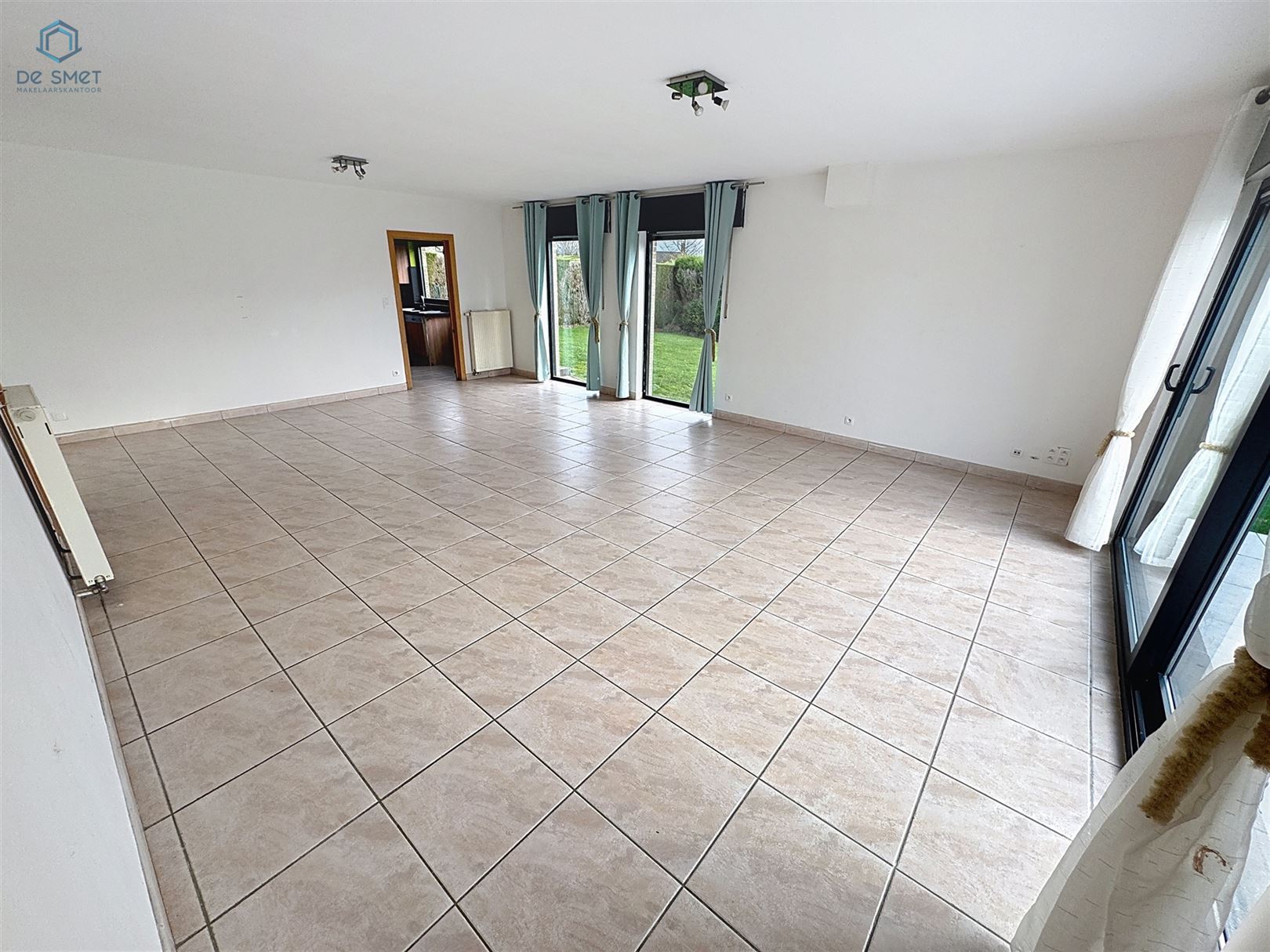 Ruime instapklare villa met 4 slaapkamers, grote tuin en garage in Geraardsbergen - foto 5