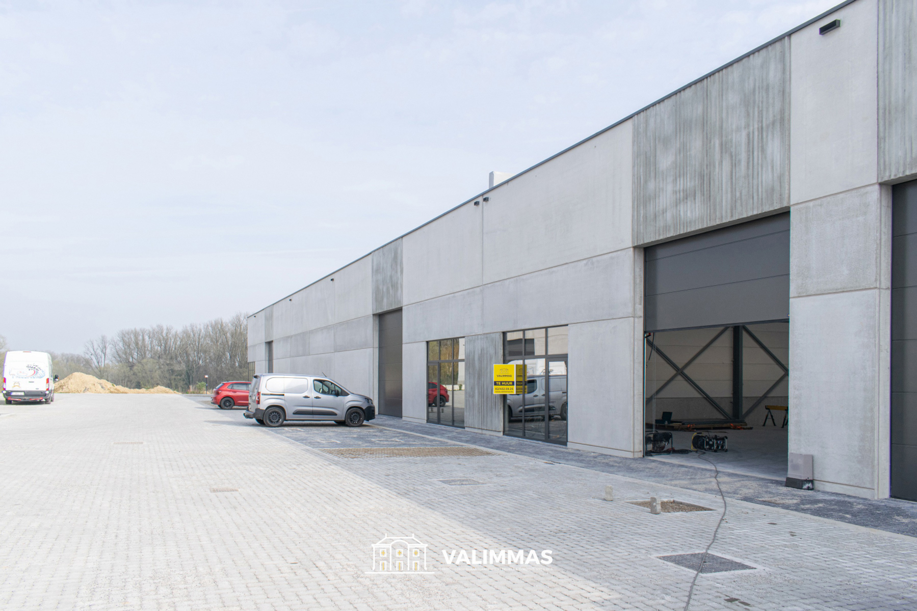Commercial for rent in Affligem - photo 4