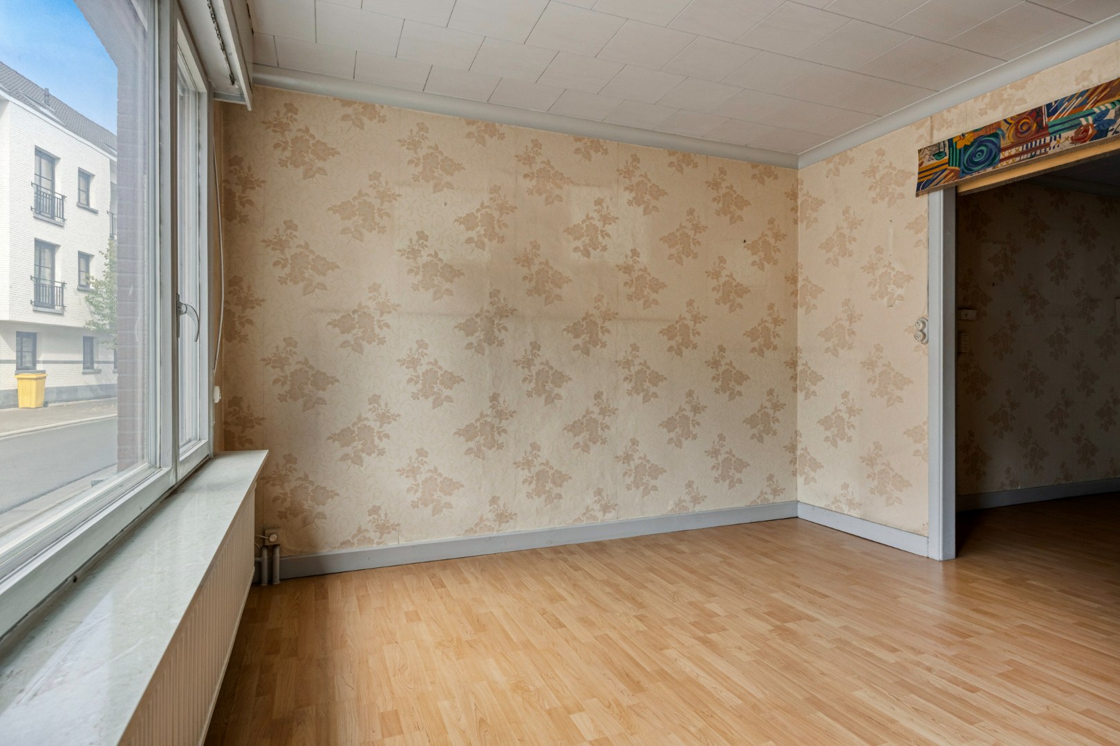 Ruime woning met 5/6 slaapkamers en ruime stadstuin in het centrum van Herentals ! - foto 5