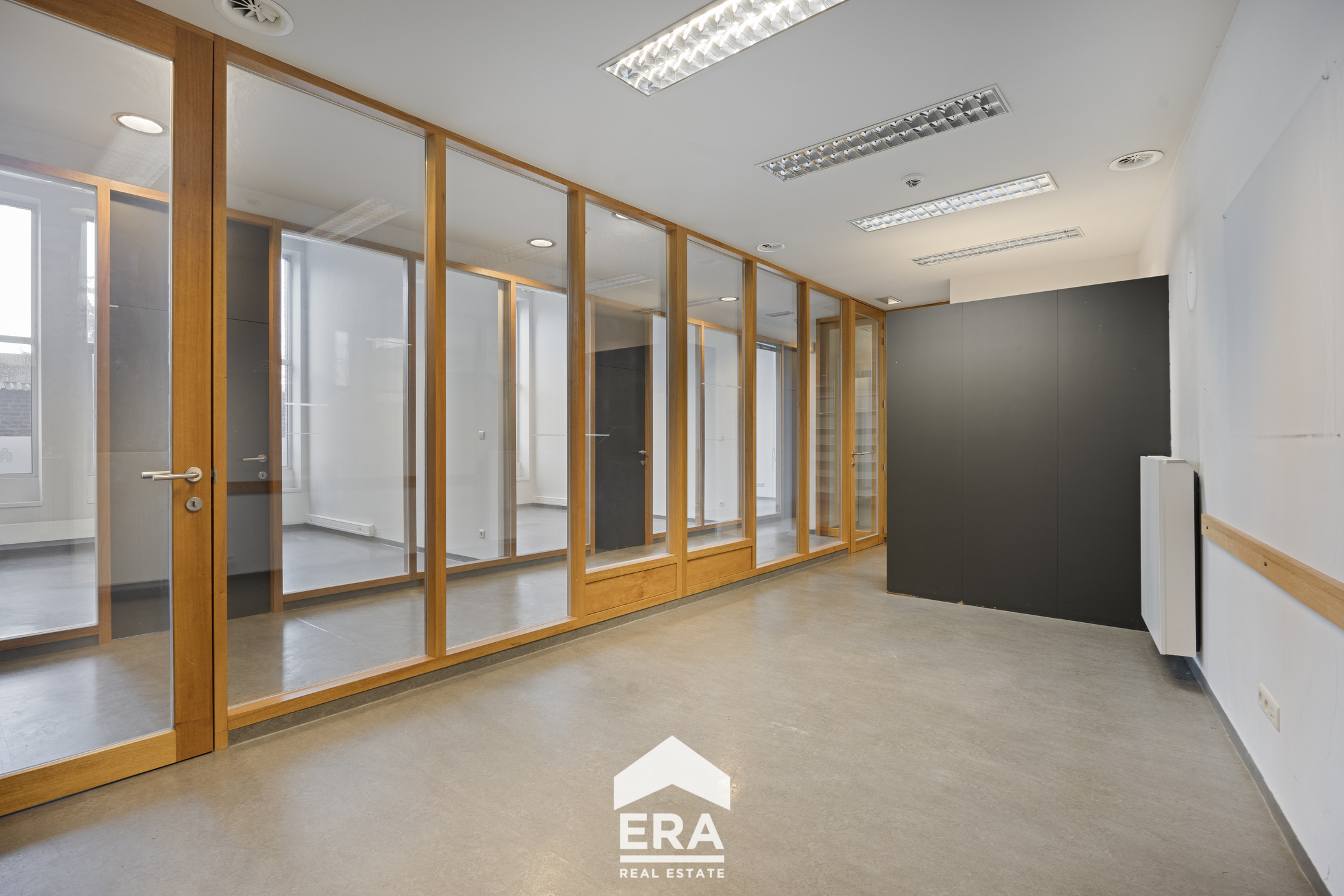 Commercial for sale in Maaseik - photo 5