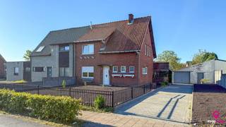 Bij ImmoFusion 7/7 “open huis” : klik op onze 3D-TOUR.Ervaar vastgoed alsof je er zelf doorloopt!Welkom in deze charmante woning, rustig gelegen in...