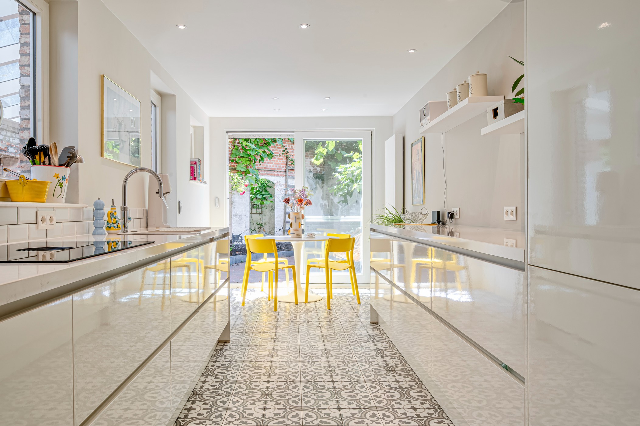Ruime, gerenoveerde herenwoning. - photo 5
