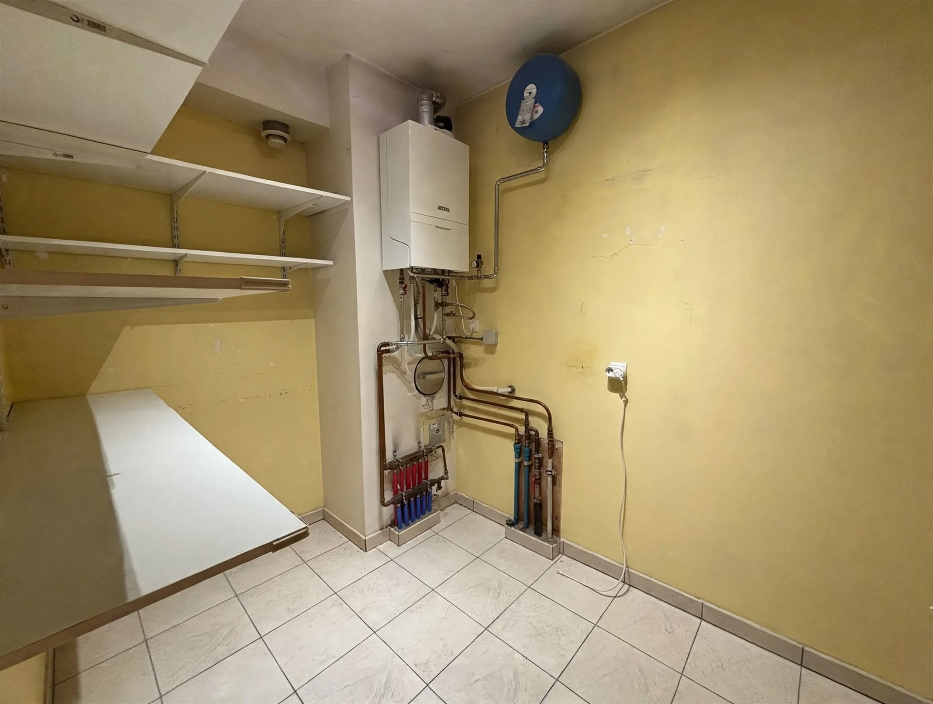 Gelijkvloers appartement met stadstuin en garage nabij het centrum van Aalst - foto 4