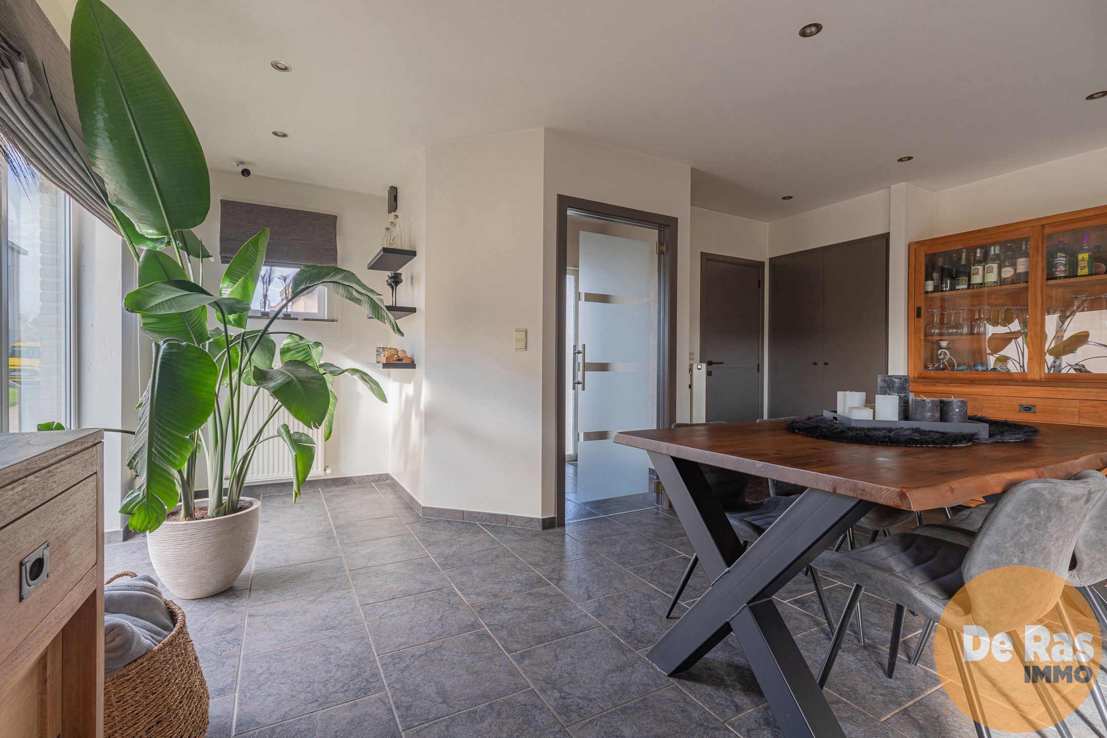 WICHELEN - Instapklare woning met prachtig verzicht - foto 4