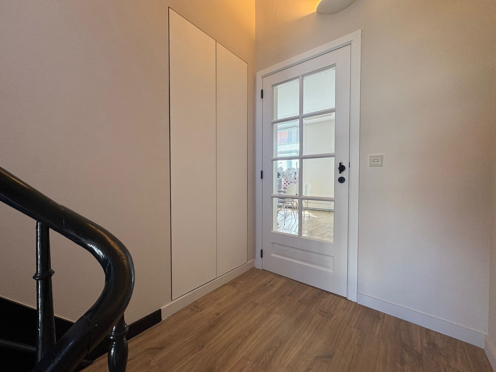 Gerenoveerde bel-etage in het volle stadscentrum - foto 4