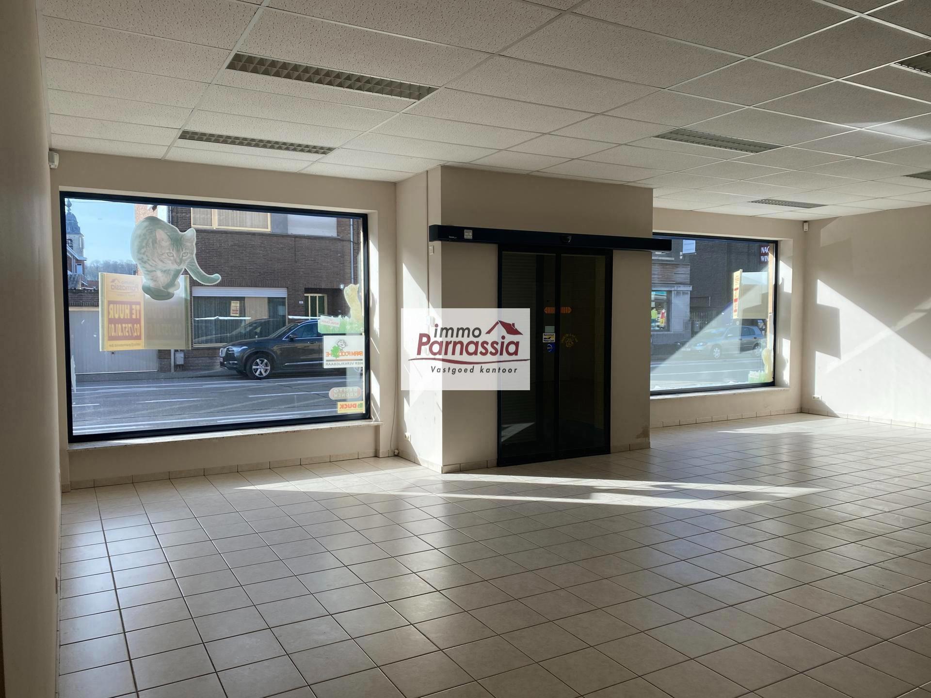 Commercial à louer à Kortenberg - photo 4