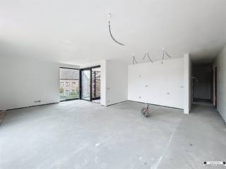 <p><span>Luxurious energy efficient new construction apartment 1.1 located in block A </span></p><p><span> </span></p><p><span>The apartment on the second floor has an area of 120.5</span><span><sup>m2</sup></span><span>, 3 bedrooms, 2 bathrooms and a terrace so you can always enjoy the surroundings in peace. </span></p><p><span>Underground there is a spacious parking garage with garage boxes, car parking spaces and separate storage rooms.</span></p><p><span> </span></p><p><span>Each apartment is equipped with underfloor heating by means of an air-water heat pump and with a mechanical ventilation system type C+evo. </span></p><p><span>The BEN requirements (nearly energy neutral) are realized by paying special attention to airtightness, good insulation, economical heating systems and solar panels. Each unit will be finished with high-quality materials. </span></p><p><span> </span></p><p><span>The layout of the apartment/home is as follows: a spacious living space with adjacent open kitchen (together with an area of about 41.5</span><span><sup>m2</sup></span><span>), laundry room / storage room, night hall with access to the 3 bedrooms,</span></p><p><span>2 bathrooms with shower and bathtub and a separate toilet.</span></p><p><span> </span></p><p><span>Furthermore, you determine the "look and feel" of your own apartment by making your choice at the indicated suppliers.</span></p><p><span> </span></p><p><span>Price of the apartment</span></p><p><span>Land value: € 112 000.00 (excluding 12% RR) € 125 440.00 (including 12% RR)</span></p><p><span>Construction value: € 308 000.00 (excluding 21% VAT) € 372 680.00 (including 21% VAT)</span></p><p><span>TOTAL :</span><span>€ 420 000.00 (excluding costs) € 498 120.00 (including costs)</span></p><p><span> </span></p><p><span>For a visualization of the entire project, a scale model has been created and is on display at the offices of Janssen and Janssen - Theo Verellenlaan 55, Gooreind Wuustwezel</span></p><p><span>In addition, the specifications and plans are available at the office by appointment: tel 03/663 44 44</span></p><p><span> </span></p><p><span>More information on www.janssenenjanssen.be</span></p><p><span> </span></p>