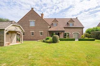 House for sale in Lennik