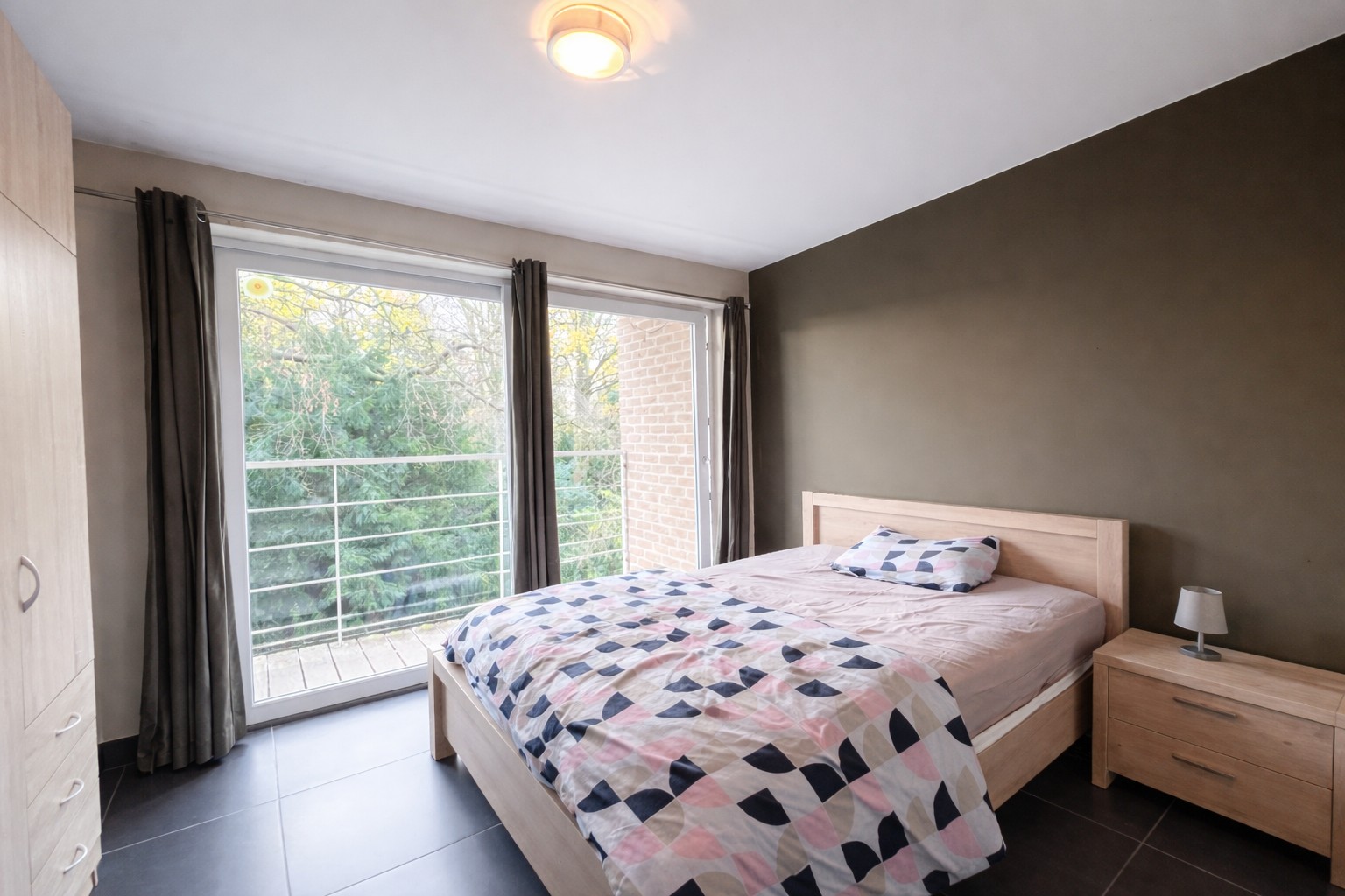 Lichtrijk appartement nabij dorpsplein Moerbeke - foto 5