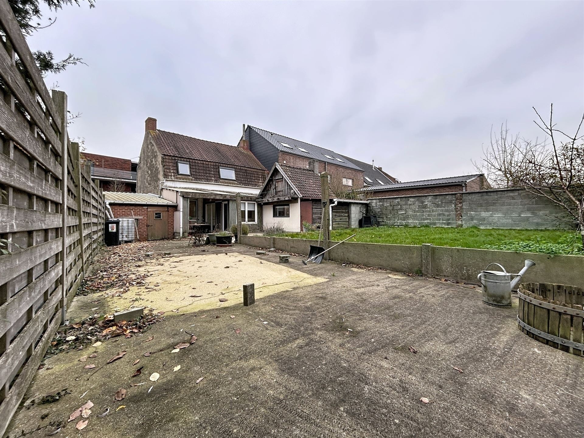 Halfopen woning - foto 2