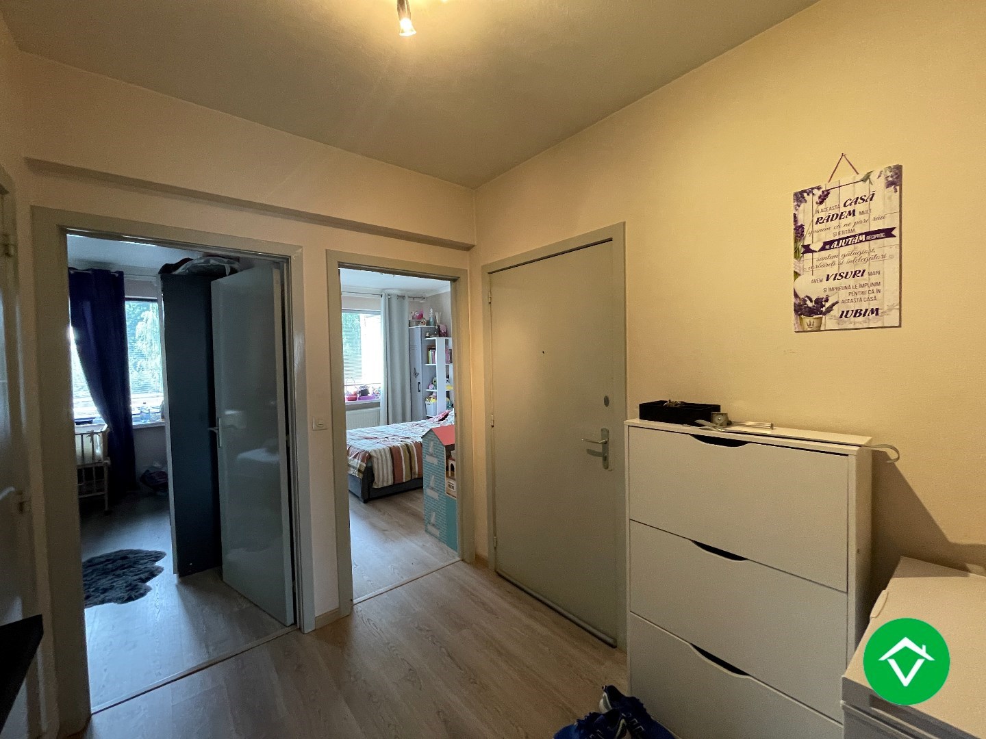 Centraal gelegen appartement met 2 slaapkamers en garage te Roeselare - foto 5