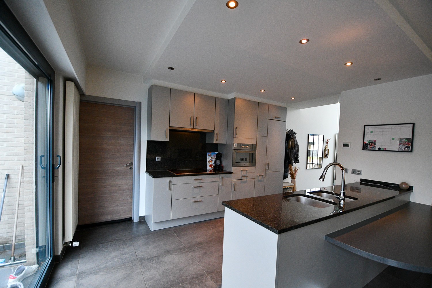 Ruime gezinswoning met onderhoudsvriendelijke tuin - foto 4