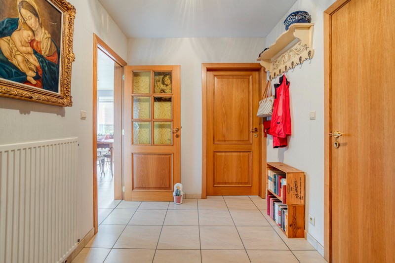 🏡 Ruim en lichtrijk appartement met 2 slaapkamers, terras in hartje Wakken! ☀️ - foto 5