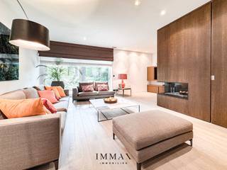 Située dans la prestigieuse région de Beisbroek, cette villa se trouve sur un vaste terrain de 1 519 m² et bénéficie d'un emplacement...