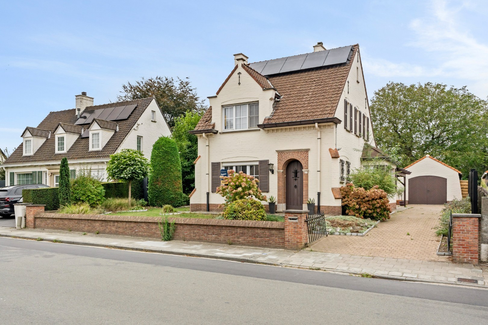 Charming single-family home with 3 bedrooms and garage in Menen - photo 1