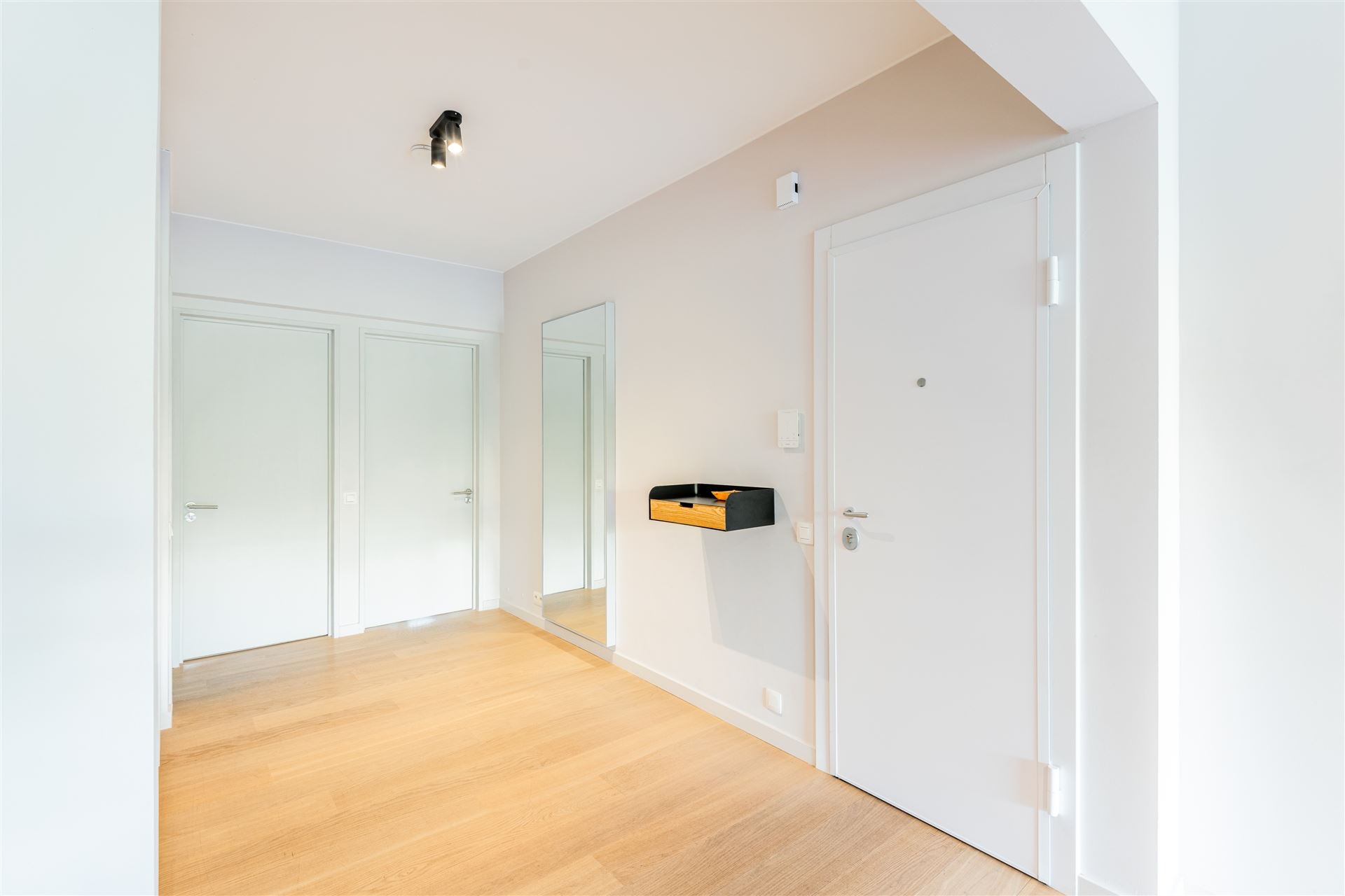 Volledig gerenoveerd 2 slp-app met 2 terrassen - foto 5