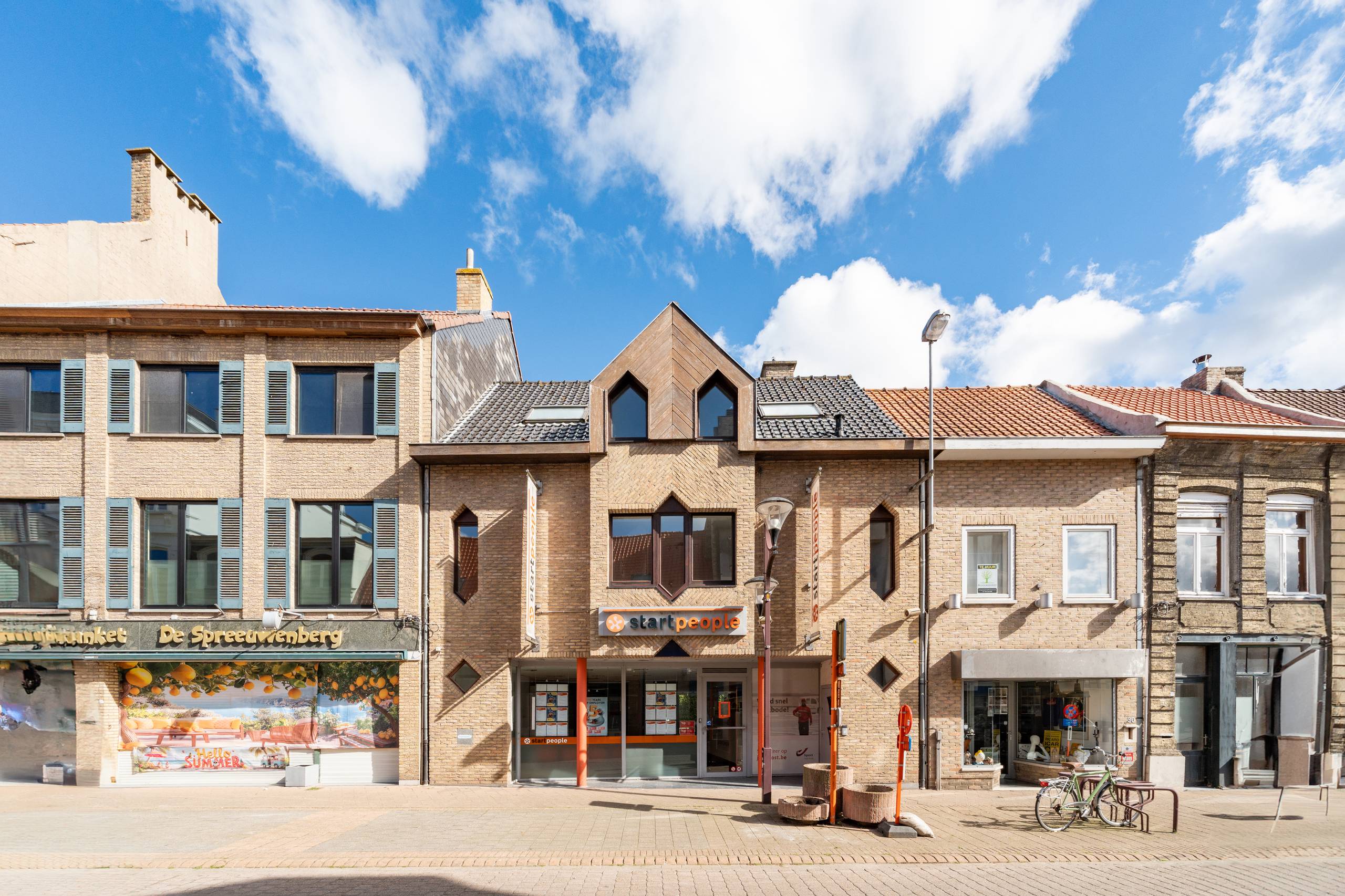 Opbrengsteigendom in centrum Veurne - foto 3