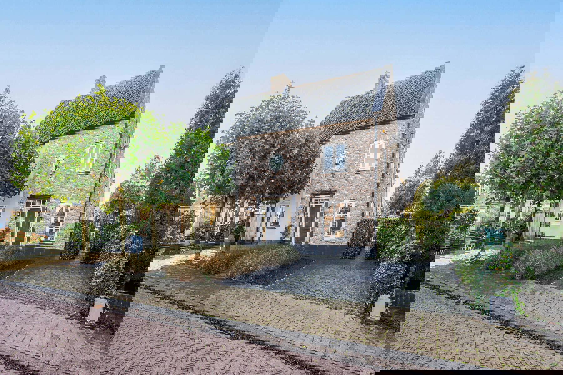 House for sale in Baarle-Hertog with 6 bedrooms - photo 1