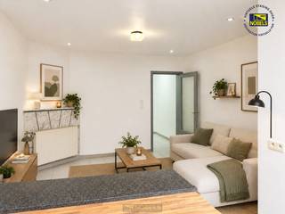 <strong>GUNSTIG GELEGEN RIJWONING</strong> met <strong>VIER SLAAPKAMERS</strong> en vlotte bereikbaarheid nabij <strong>CENTRUM RONSE</strong>. De woning is voorzien van <strong>RECENTE HOOGRENDEMENTSBEGLAZING</strong>, centrale verwarming op aardgas en behaalt een EPC-label D, waardoor er <strong>GEEN RENOVATIEVERPLICHTING</strong> geldt. Via de inkomhal komt u in de <strong>GEZELLIGE LEEFRUIMTE</strong> met aansluitend de open keuken, waardoor een aangenaam en praktisch geheel ontstaat. Op het gelijkvloers bevinden zich bovendien een <strong>APART BUREEL /SALON</strong>, wasplaats, douchekamer en afzonderlijk toilet. Op de eerste verdieping zijn <strong>TWEE VOLWAARDIGE SLAAPKAMERS</strong> ondergebracht. Via een <strong>VASTE TRAP</strong> bereikt u het zolderverdiep, waar nog <strong>TWEE EXTRA KAMERS</strong> werden ingericht. Daarnaast beschikt de woning over een kleine kelder die extra bergruimte biedt. Op <strong>WANDELAFSTAND VAN HET STATION EN NABIJ WINKELS, SCHOLEN EN OPENBAAR VERVOER</strong> geniet deze woning van een centrale ligging die zowel <strong>STARTERS ALS INVESTEERDERS</strong> zal aanspreken.<br /><br />Adres: Beukenlaan 6 te Ronse<br /><br />Geen renovatieplicht; P-score: A, G-score: A; Bestuursmaatregelen in maatregelenregister: neen.