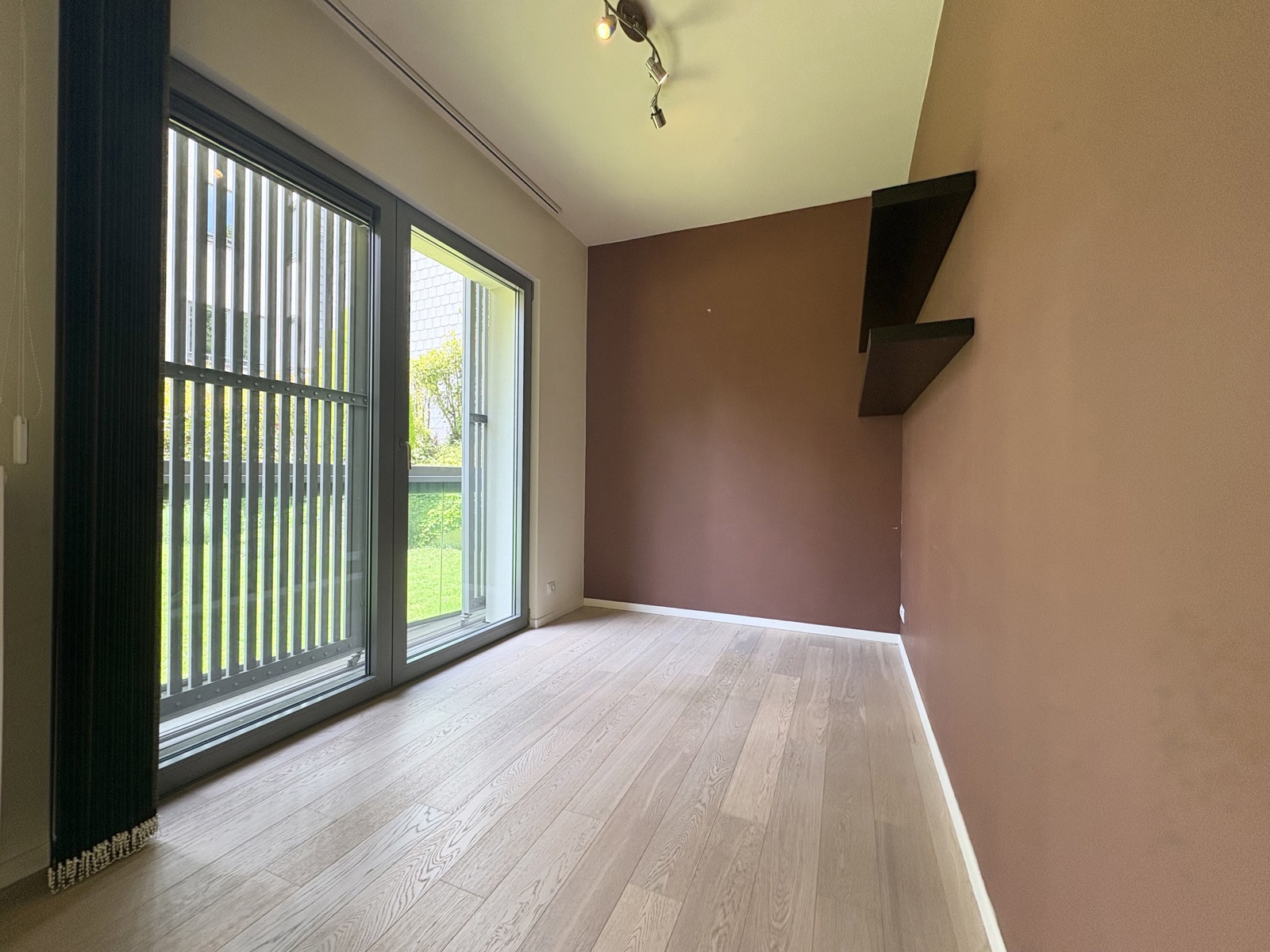 Prachtig appartement met twee slaapkamers + terras - foto 4
