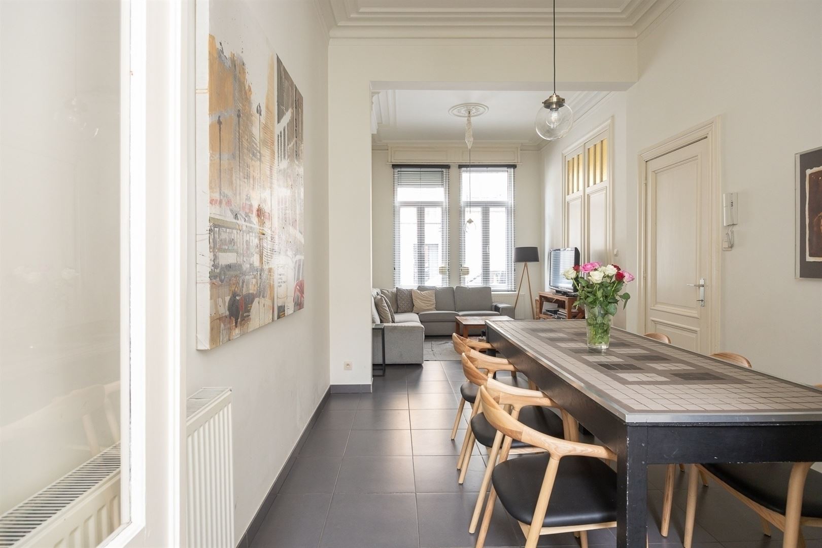 Karaktervolle herenwoning met zee aan ruimte - foto 2