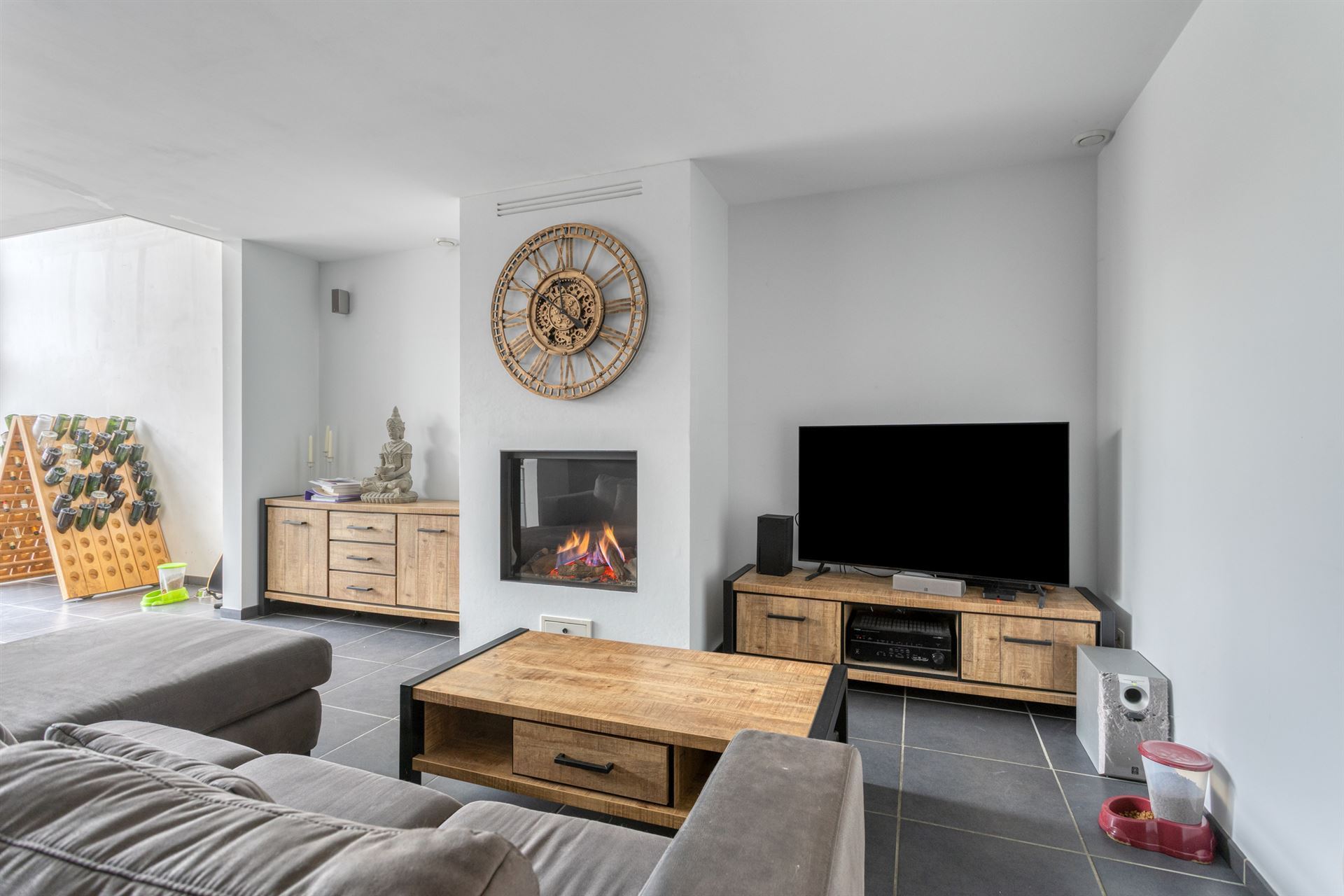 Ruime, energiezuinige gezinswoning met moderne architectuur - foto 4