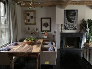 We betreden deze prachtige woning, momenteel ingericht als airbnb maar boordevol mogelijkheden voor wie graag verder denkt. Of u nu droomt...