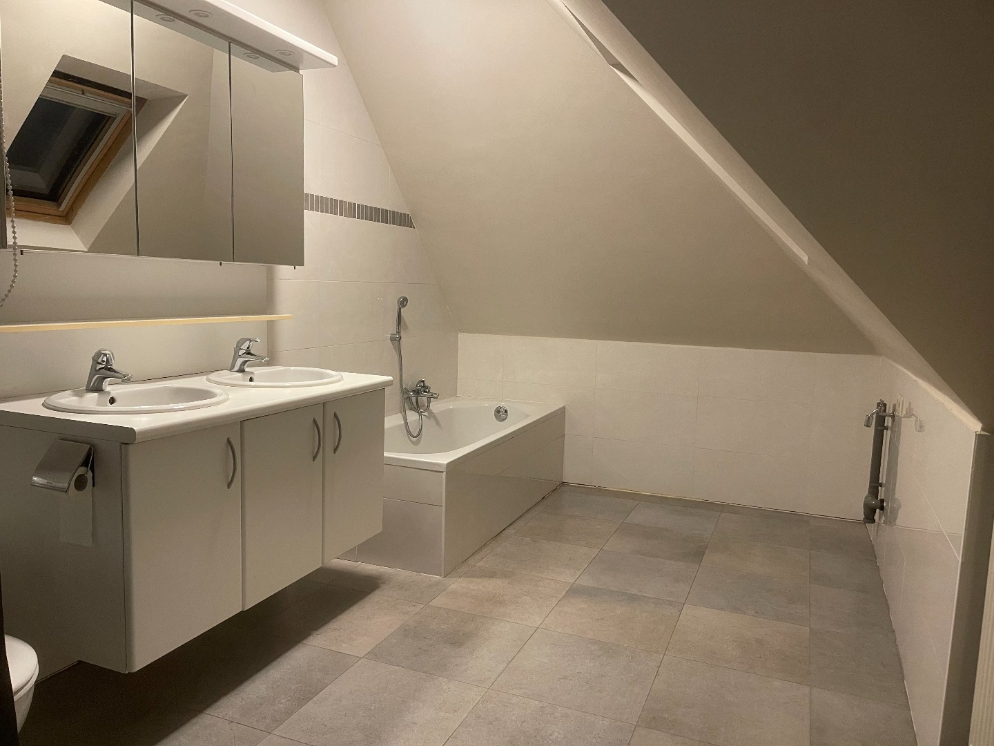 Dakappartement met één slaapkamer in centrum Sleidinge - foto 3