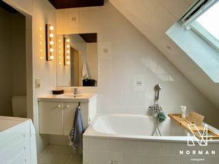 In de Kouterstraat, nabij het centrum van Kuurne, is dit appartement gelegen. Het is gelegen in een rustige buurt op het bovenste verdiep van het gebouw.<br /><br />De leefruimte is voorzien van parket en open keuken. Achteraan is er een groot raampartij met aansluitend terras. Verder is er een zeer ruime slaapkamer en aanpalende de badkamer. Ligbad, wastafel, toilet en was voorziening is voorzien.<br /><br />PLUSPUNTEN:<br />+ nabij het centrum<br />+ prijs-kwaliteit<br />+ aparte tellerstanden