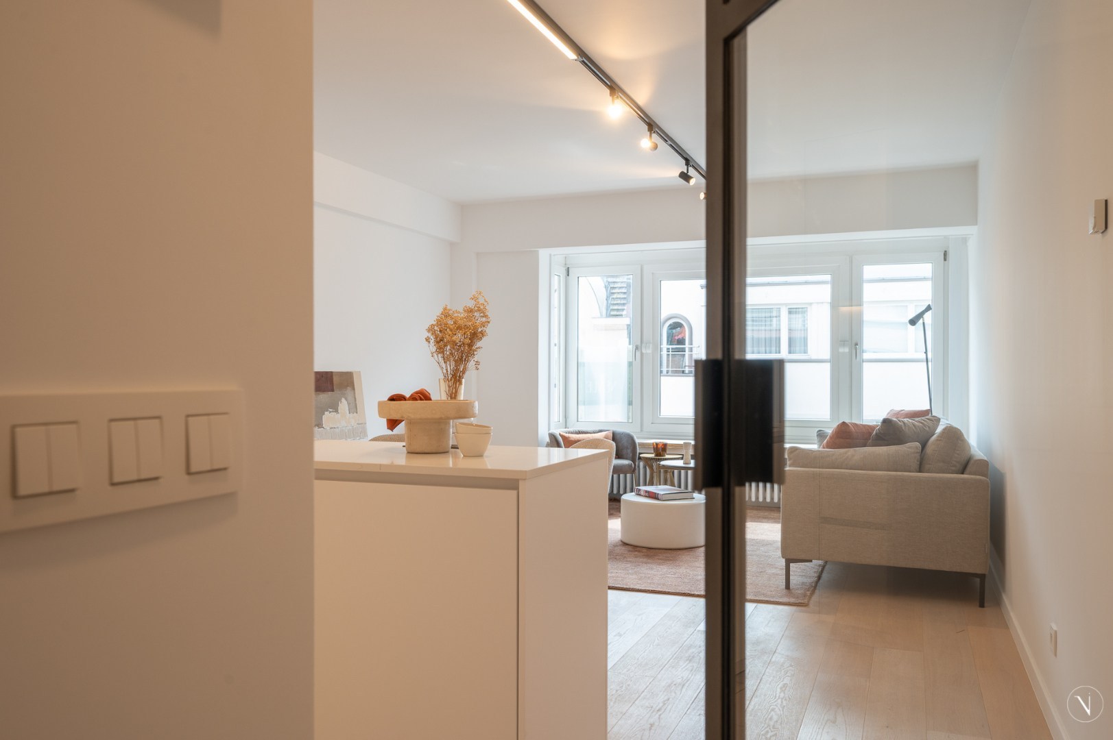 Renovated 2-bedroom apartment for sale - Van Bunnenlaan, Knokke - photo 5