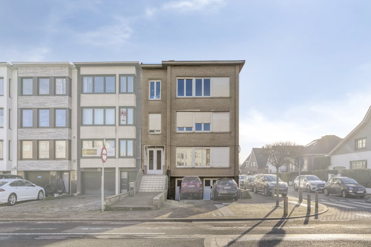 Te renoveren opbrengsteigendom te koop in Blankenberge - foto 2