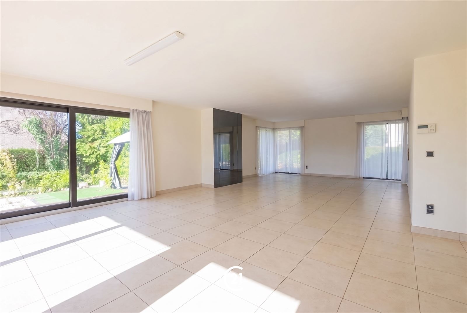Ruime en lichtrijke villa met 4 slaapkamers en zuidgerichte tuin - foto 5